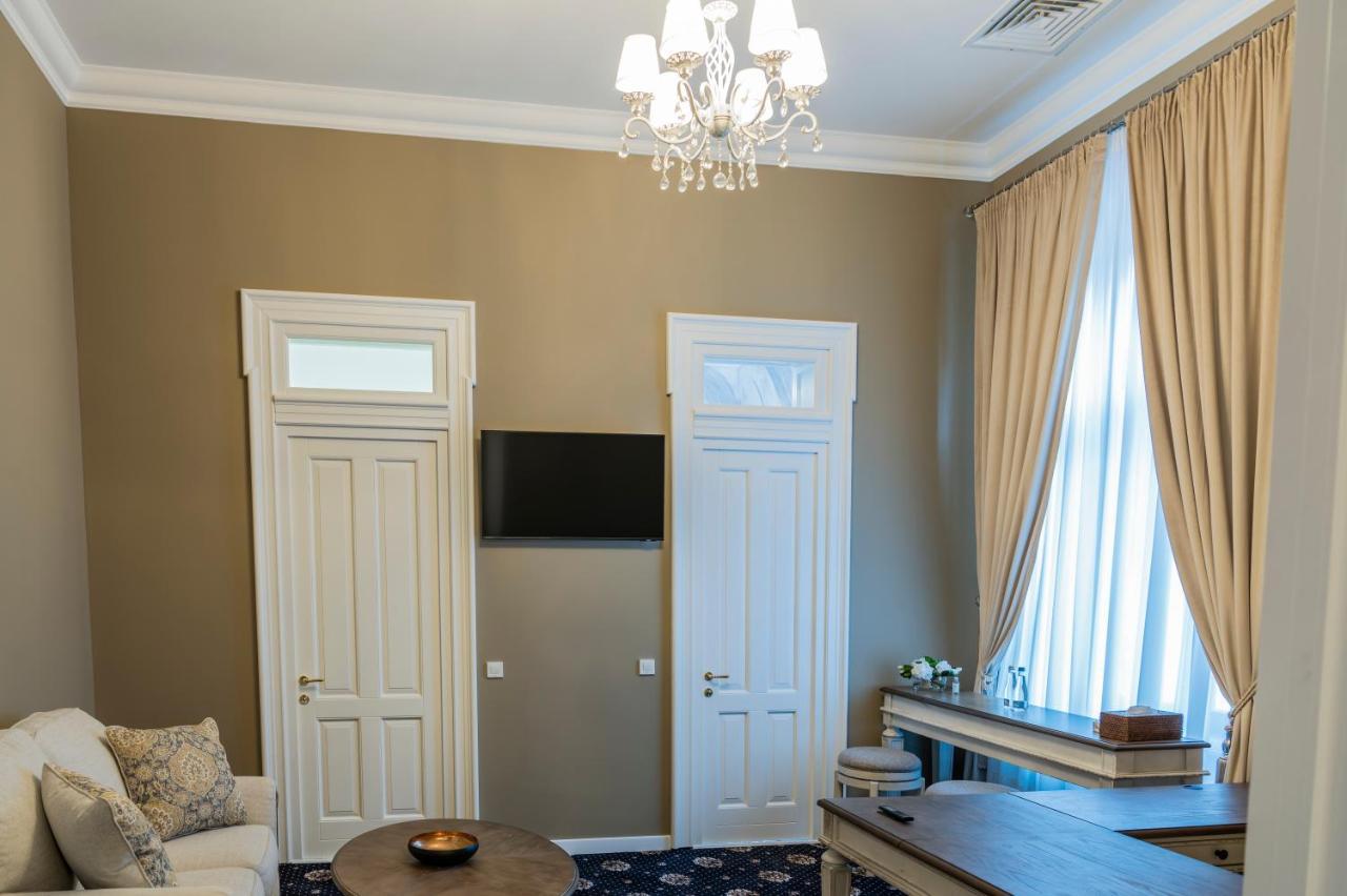 Sir Luxury Boutique Hotel Браїла Екстер'єр фото