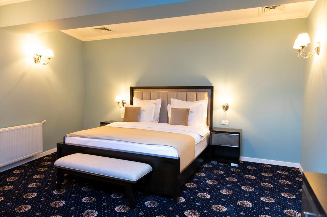 Sir Luxury Boutique Hotel Браїла Екстер'єр фото