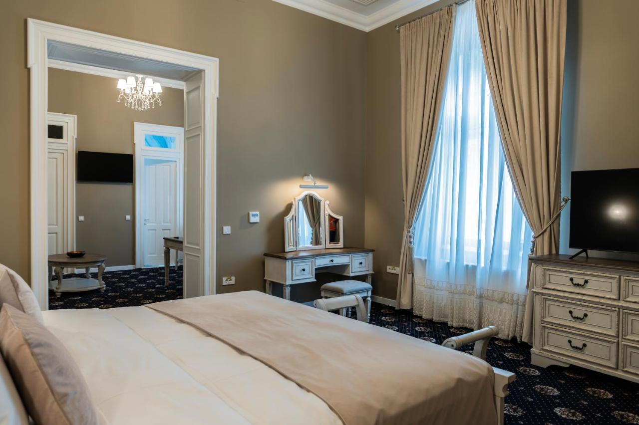 Sir Luxury Boutique Hotel Браїла Екстер'єр фото