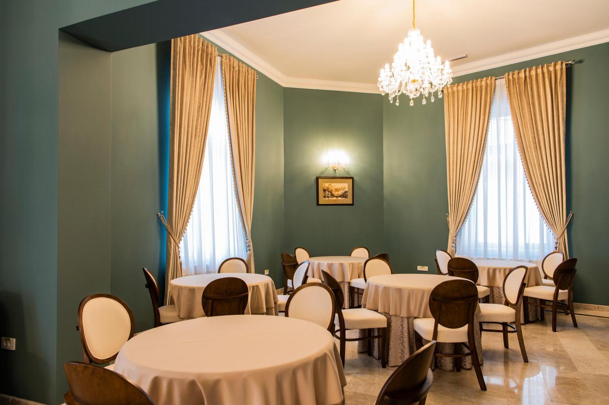 Sir Luxury Boutique Hotel Браїла Екстер'єр фото